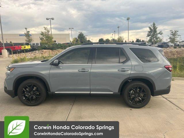 new 2025 Honda Pilot car, priced at $53,405