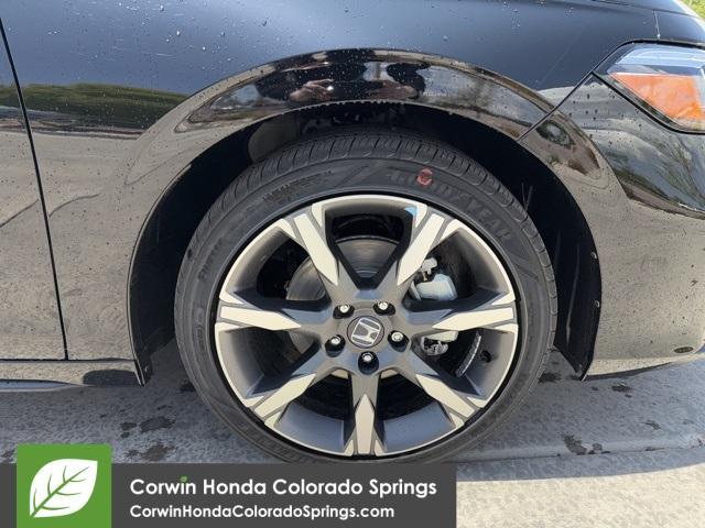new 2025 Honda Civic Hybrid car, priced at $34,300
