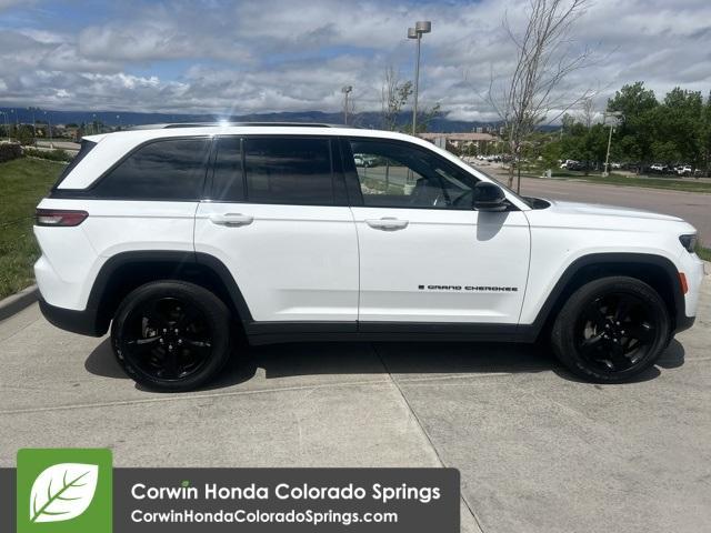 used 2023 Jeep Grand Cherokee car, priced at $31,000