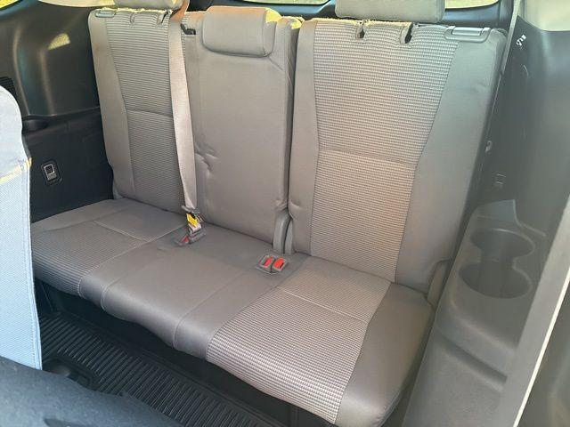 used 2023 Toyota Highlander car, priced at $33,250