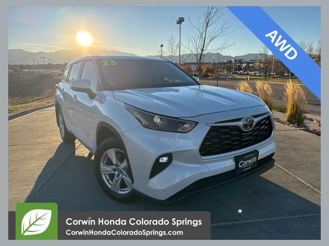 used 2023 Toyota Highlander car, priced at $33,250