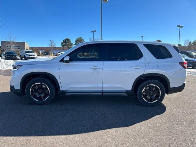 new 2025 Honda Pilot car, priced at $49,650