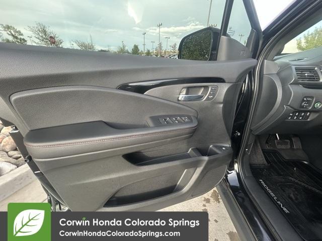 new 2025 Honda Ridgeline car, priced at $48,200