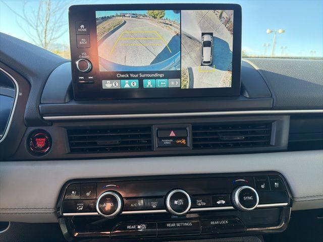 used 2024 Honda Pilot car, priced at $43,000