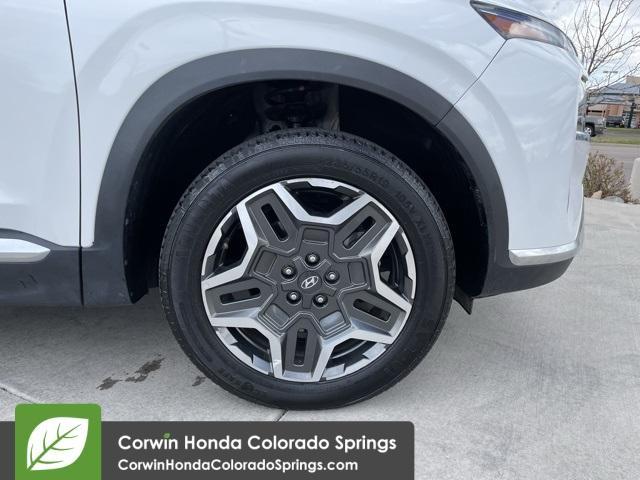 used 2023 Hyundai Santa Fe car, priced at $28,500