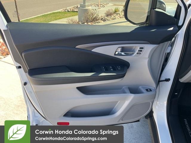 new 2025 Honda Ridgeline car, priced at $44,885