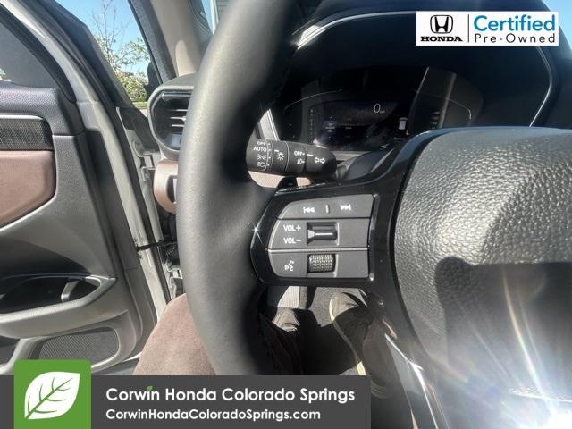 used 2025 Honda Pilot car, priced at $54,958