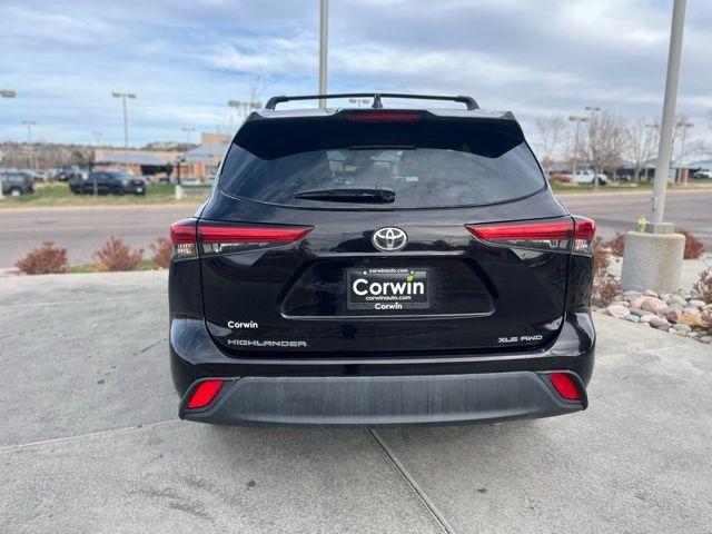 used 2020 Toyota Highlander car, priced at $26,000