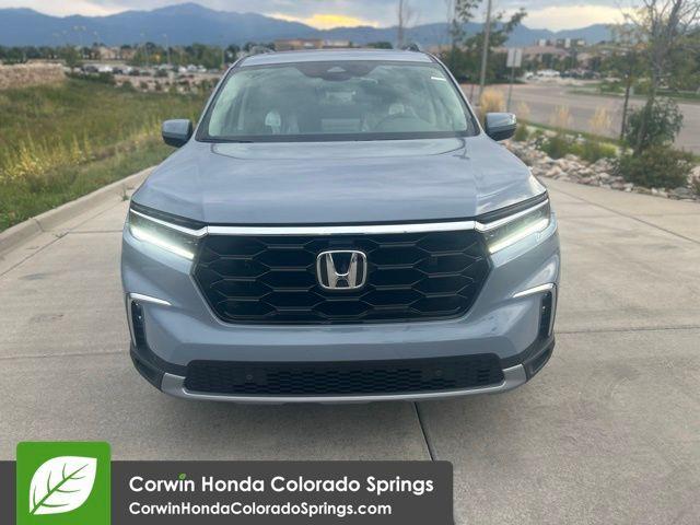 new 2025 Honda Pilot car, priced at $53,450