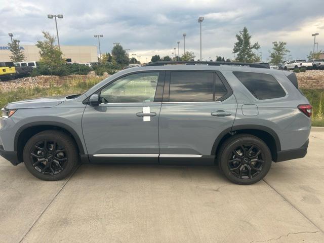 new 2025 Honda Pilot car, priced at $53,450