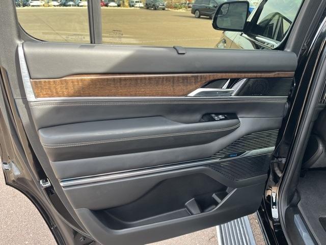 used 2022 Jeep Grand Wagoneer car, priced at $59,500