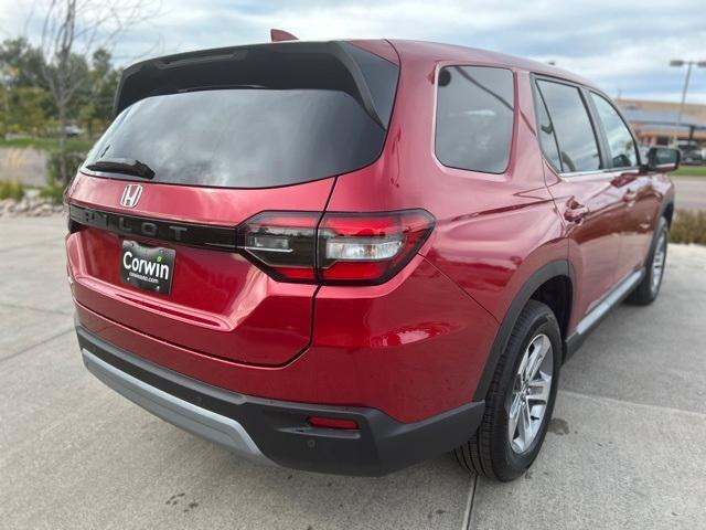 new 2025 Honda Pilot car, priced at $48,280