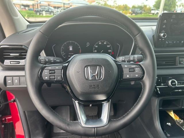new 2025 Honda Pilot car, priced at $48,280