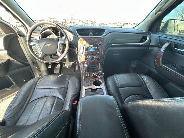 used 2014 Chevrolet Traverse car, priced at $10,000