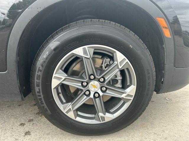 used 2024 Chevrolet Blazer car, priced at $23,900