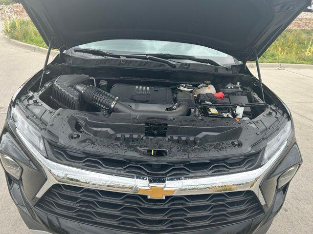 used 2024 Chevrolet Blazer car, priced at $23,900