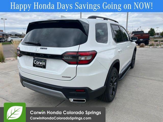 new 2025 Honda Pilot car, priced at $54,180