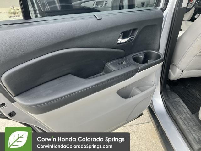 used 2022 Honda Pilot car, priced at $29,500