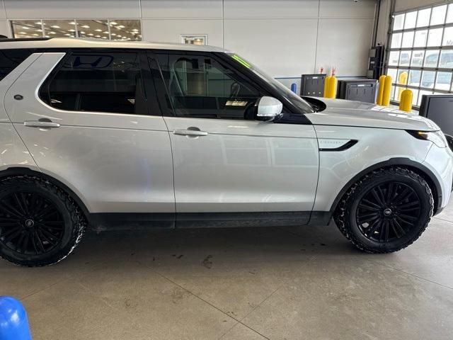 used 2017 Land Rover Discovery car, priced at $21,500