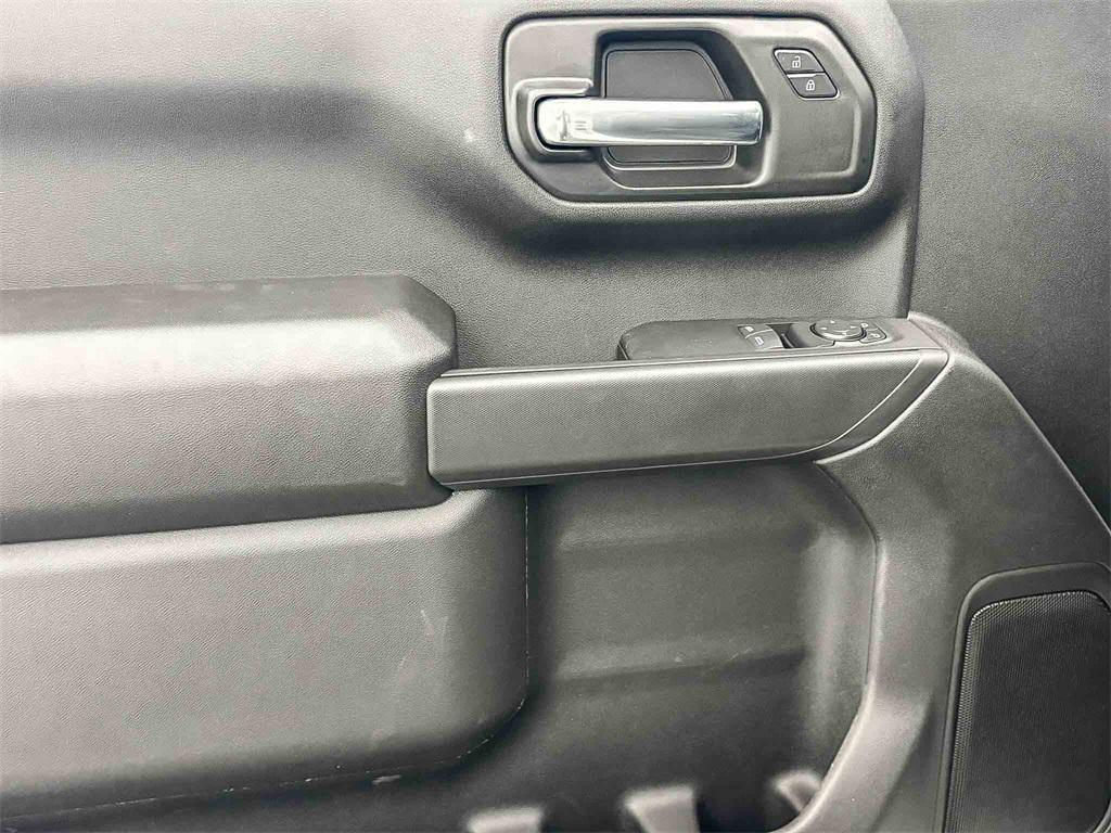 new 2026 Chevrolet Silverado 1500 car, priced at $30,165