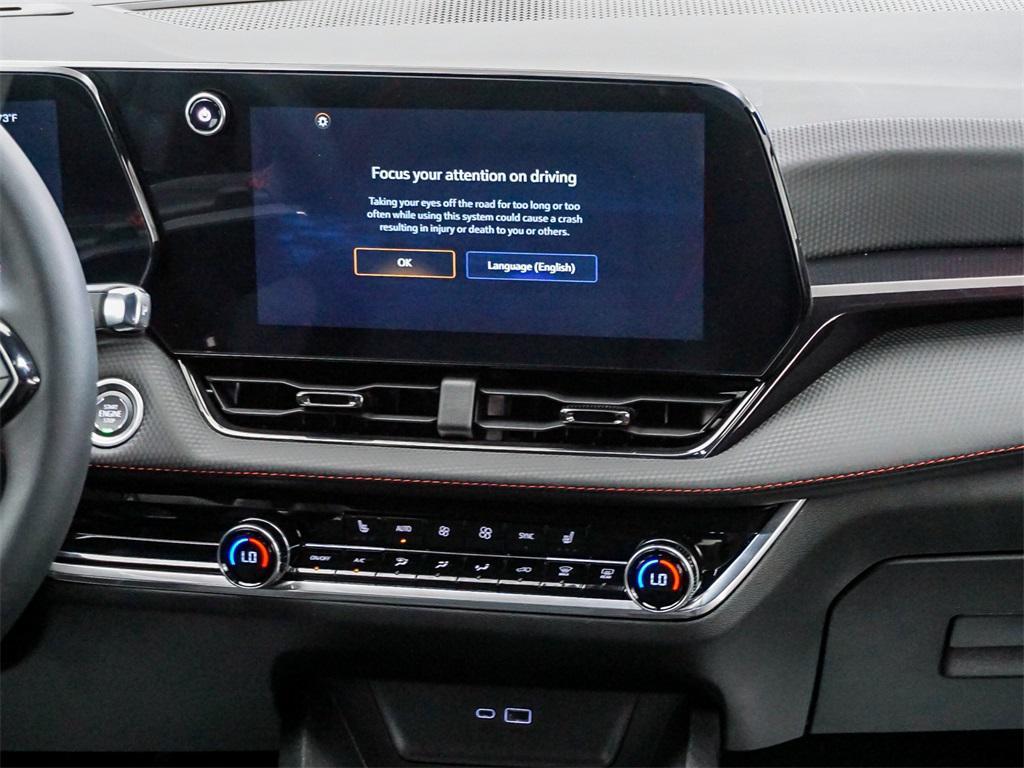 new 2025 Chevrolet Equinox car, priced at $33,430