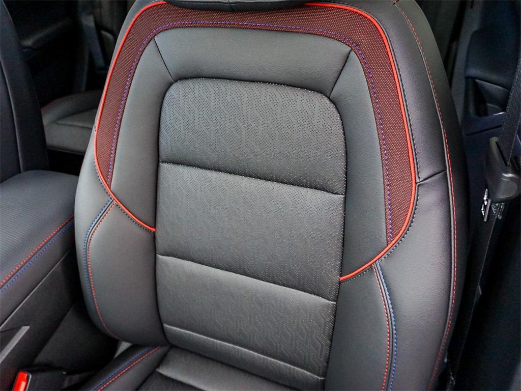 new 2025 Chevrolet Equinox car, priced at $33,430