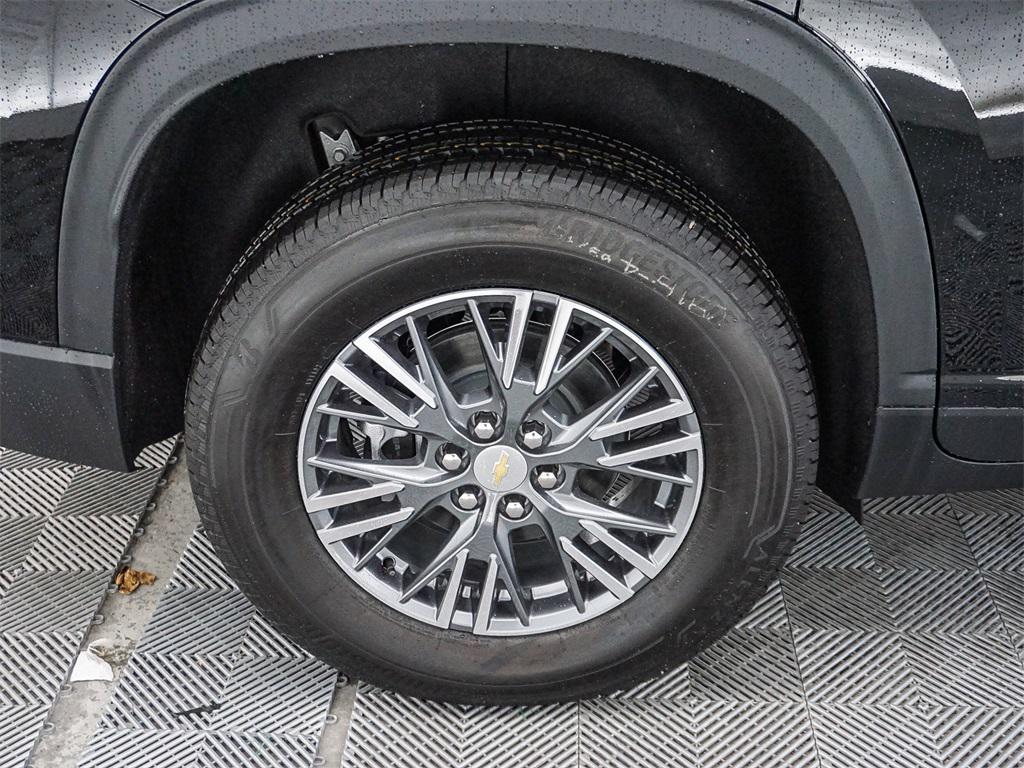 new 2026 Chevrolet Traverse car, priced at $39,695