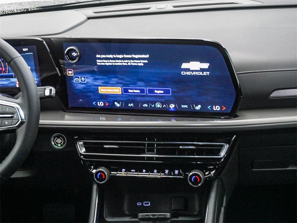 new 2026 Chevrolet Traverse car, priced at $39,695