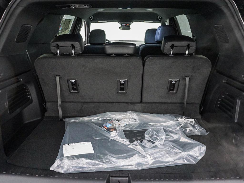 new 2026 Chevrolet Traverse car, priced at $39,695