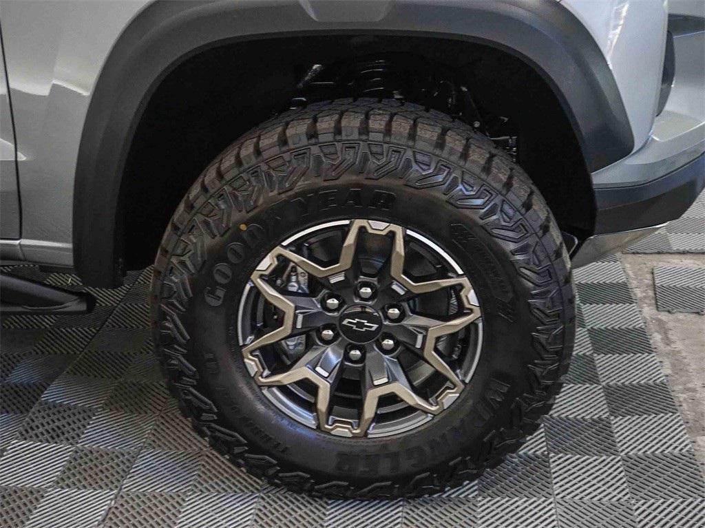 new 2026 Chevrolet Colorado car, priced at $50,960