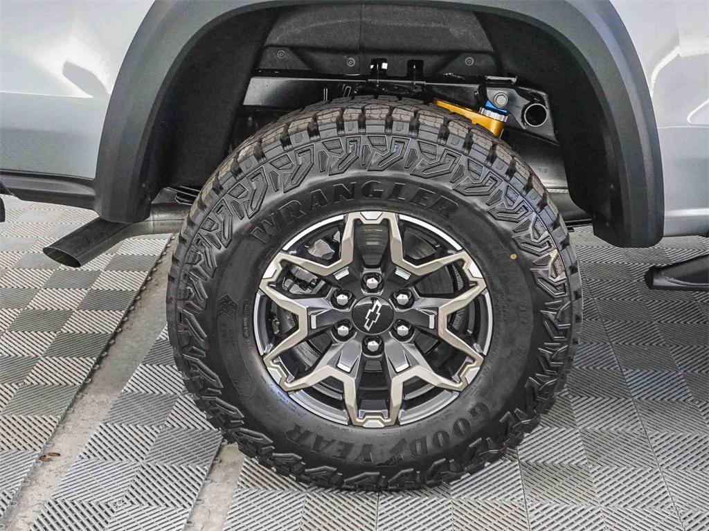new 2026 Chevrolet Colorado car, priced at $54,210