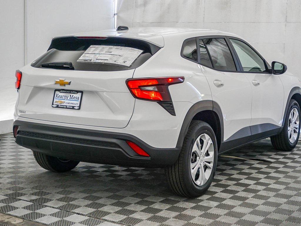 new 2026 Chevrolet Trax car, priced at $21,495