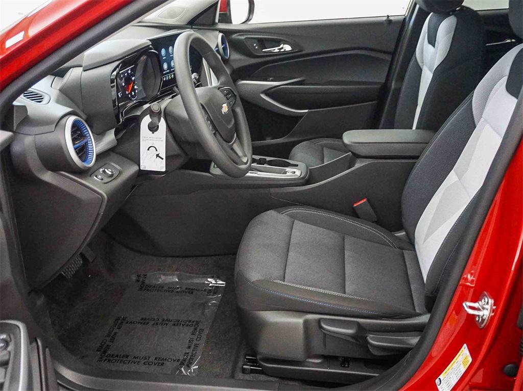 new 2026 Chevrolet Trax car, priced at $22,885