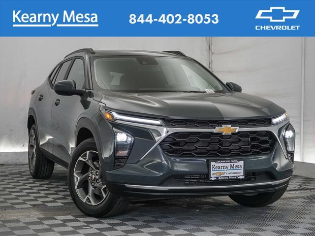 new 2025 Chevrolet Trax car, priced at $23,985