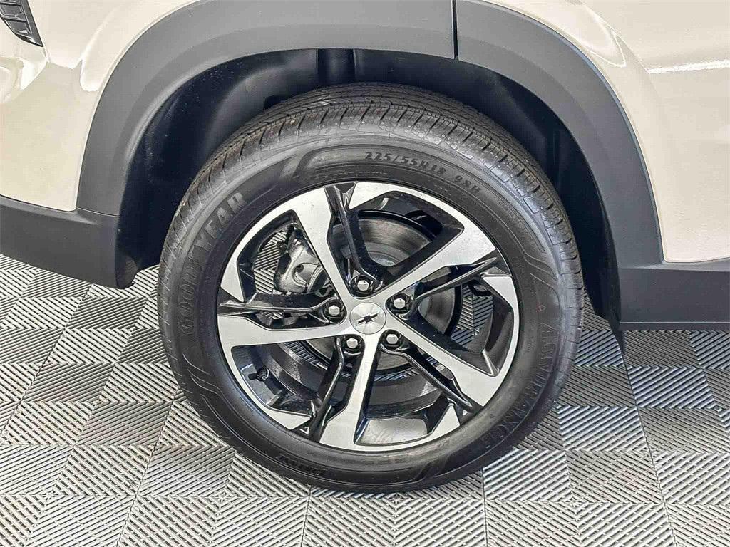 new 2026 Chevrolet Trax car, priced at $23,285