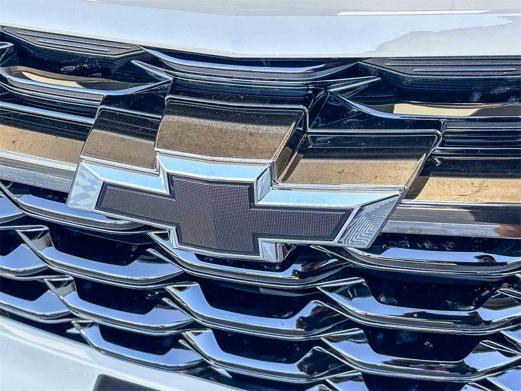 new 2026 Chevrolet Trax car, priced at $23,285