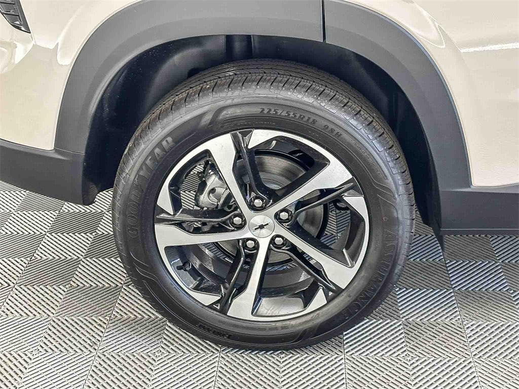 new 2026 Chevrolet Trax car, priced at $23,785