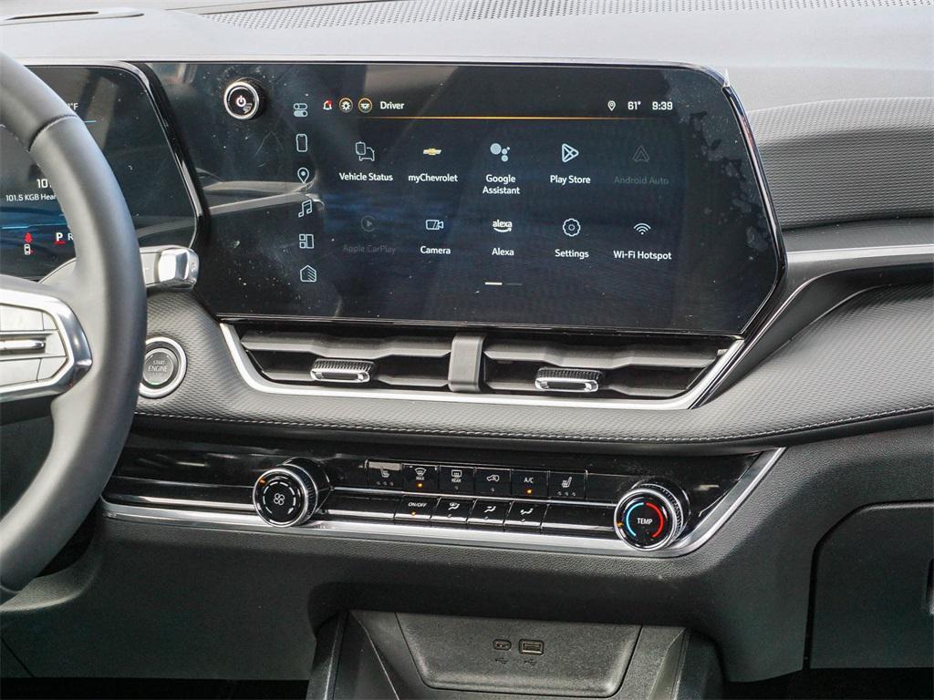 used 2025 Chevrolet Equinox car, priced at $23,995