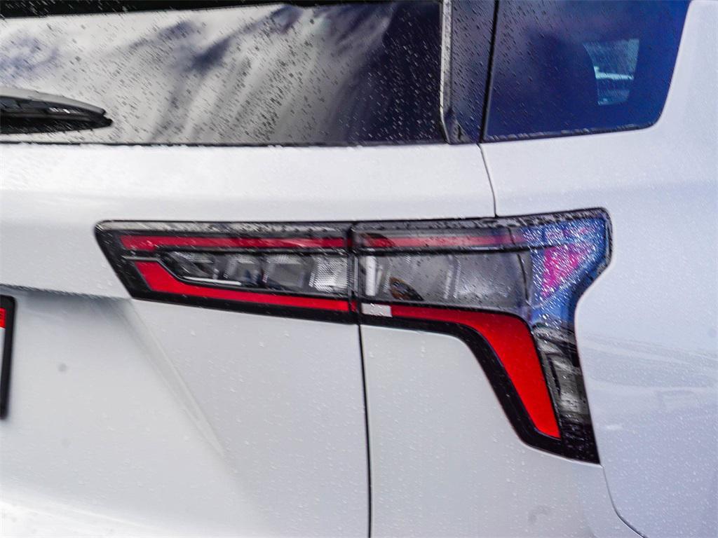 used 2025 Chevrolet Equinox car, priced at $23,995