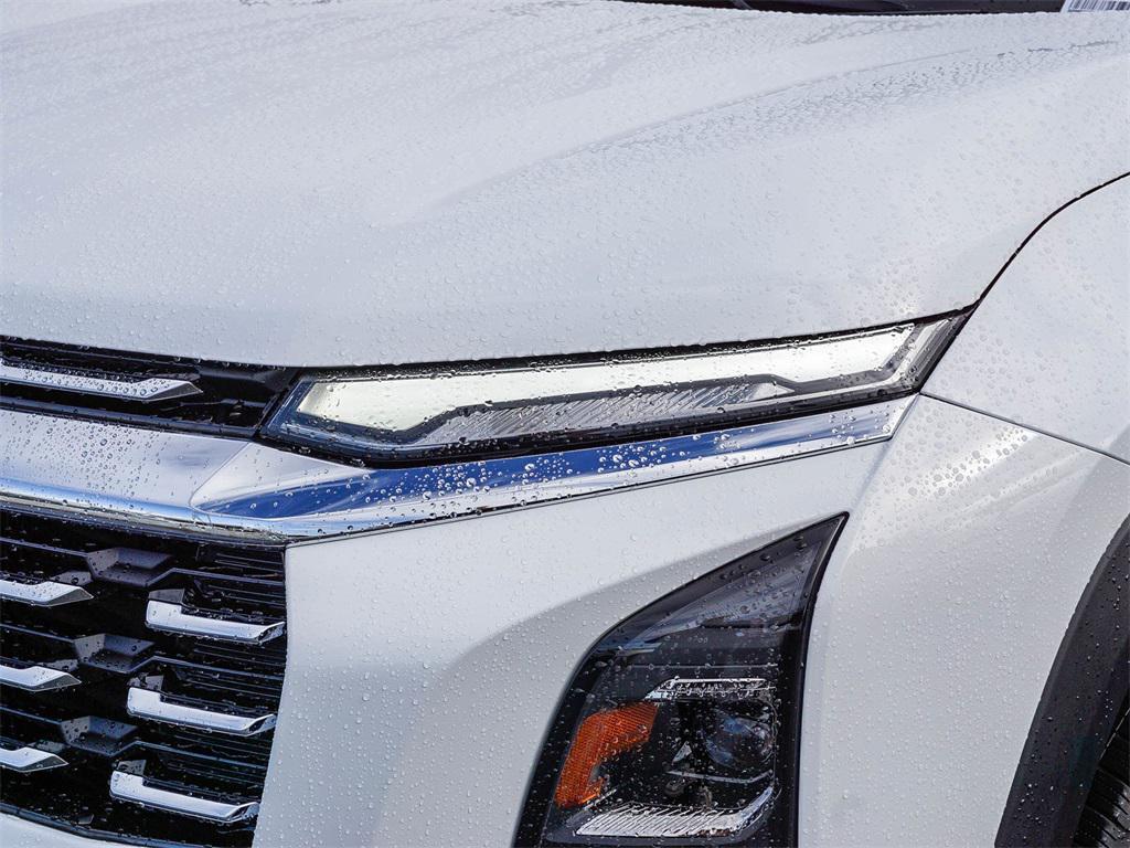 used 2025 Chevrolet Equinox car, priced at $23,995