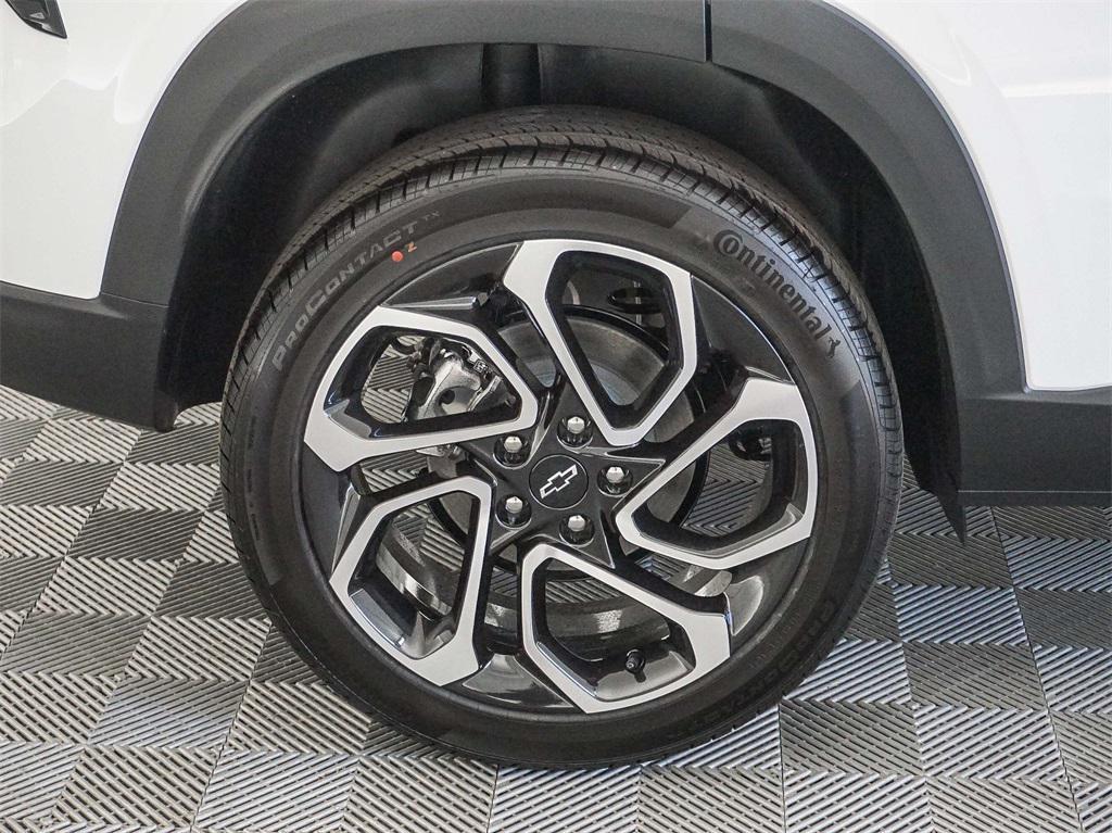 new 2025 Chevrolet Trax car, priced at $23,660