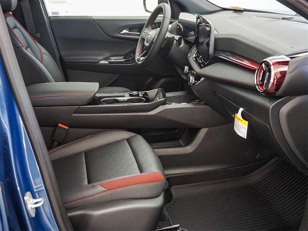 new 2026 Chevrolet Equinox car, priced at $33,160