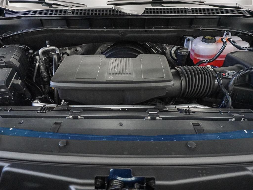 new 2025 Chevrolet Suburban car, priced at $75,815