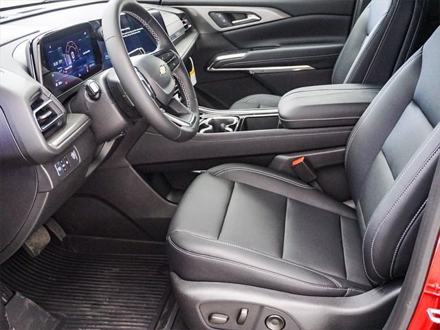 new 2025 Chevrolet Traverse car, priced at $44,305