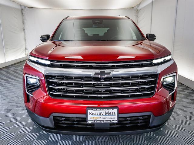new 2025 Chevrolet Traverse car, priced at $44,305