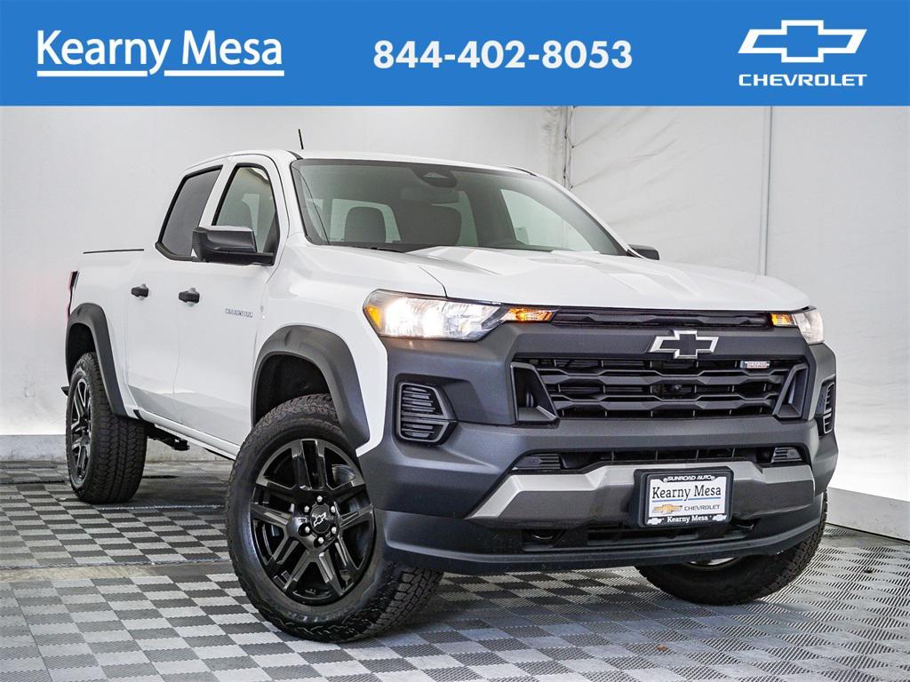 new 2025 Chevrolet Colorado car, priced at $40,995