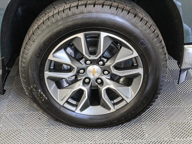 new 2025 Chevrolet Silverado 1500 car, priced at $42,995