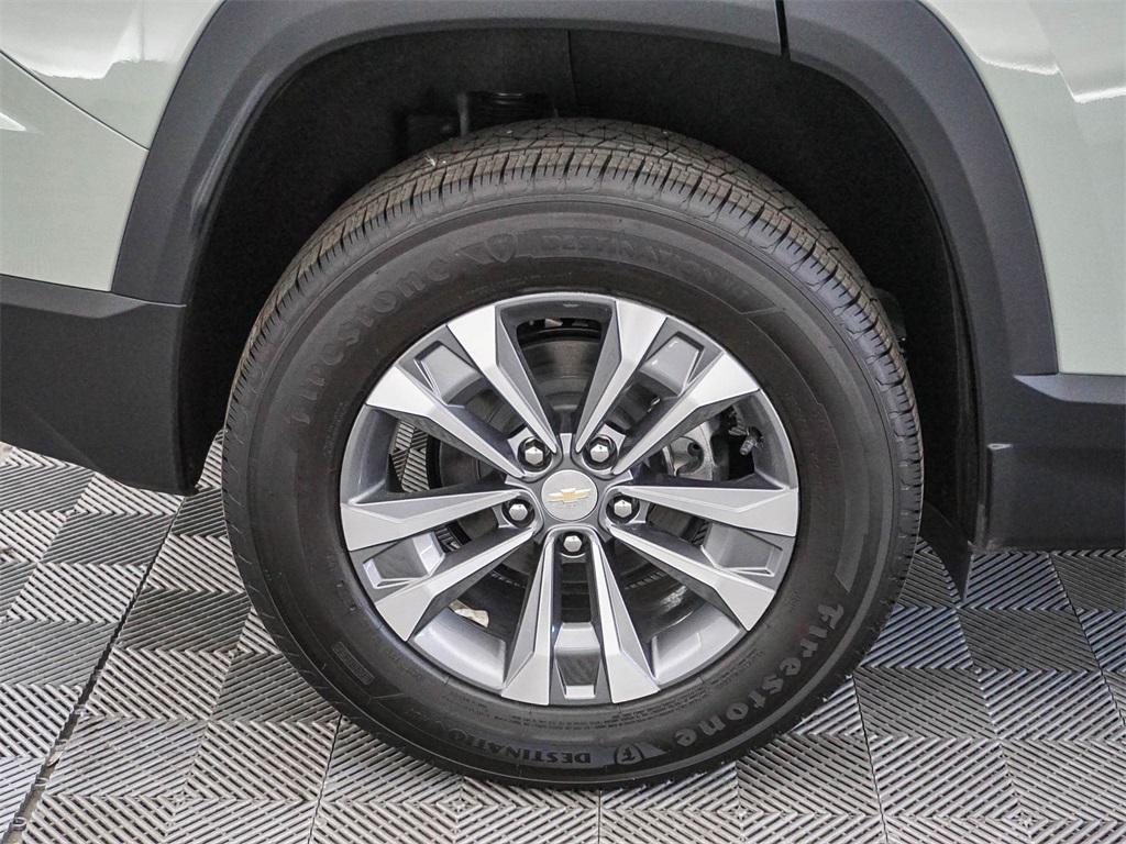 new 2026 Chevrolet Equinox car, priced at $25,820