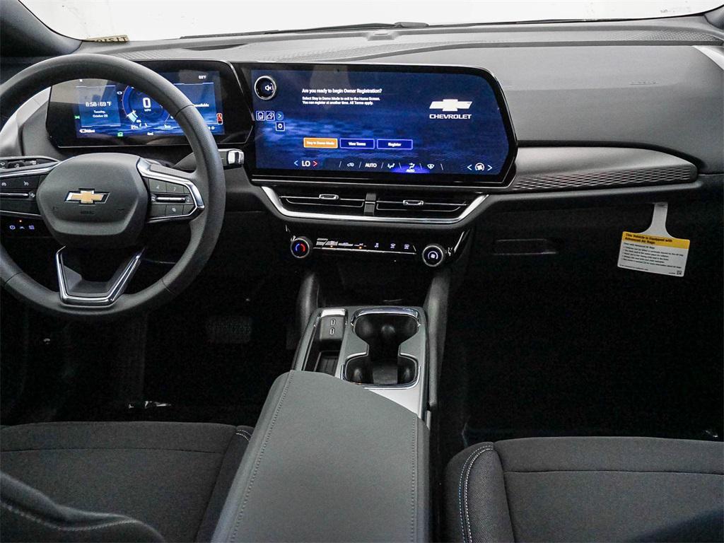 new 2026 Chevrolet Equinox EV car, priced at $31,270