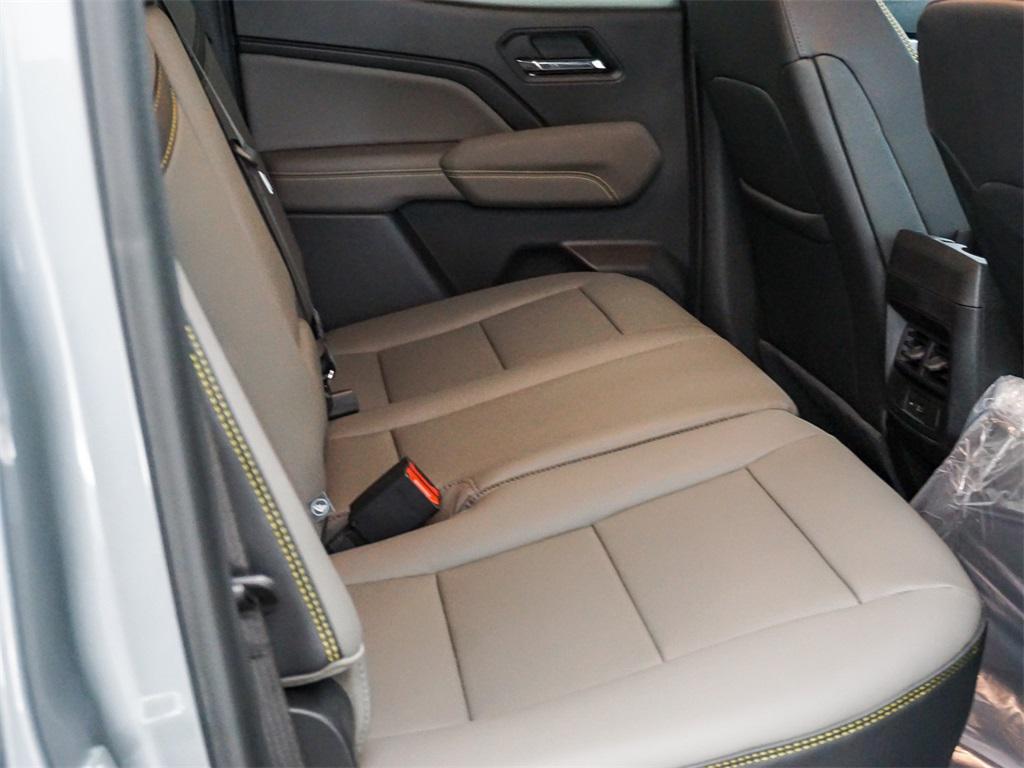 new 2025 Chevrolet Colorado car, priced at $47,374